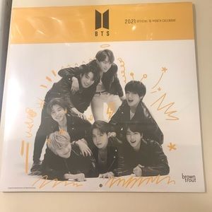 BTS kpop 2021 calendar